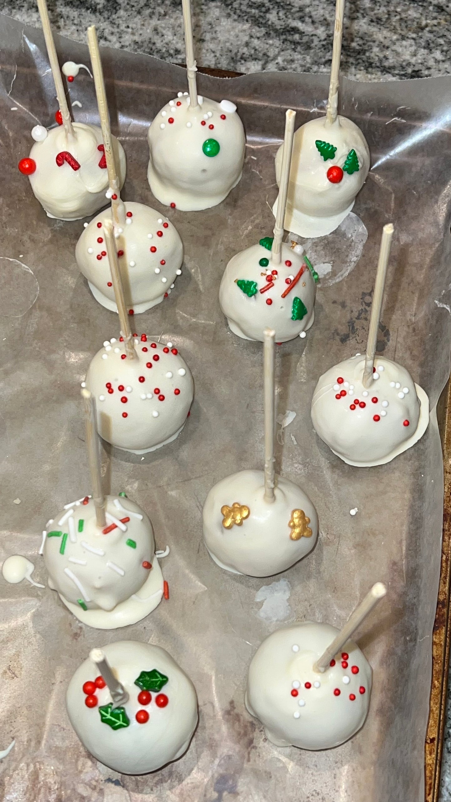 Christmas Cake Pops